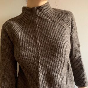 Small Ladies’ Thai Wool & Yak Blend Sweater